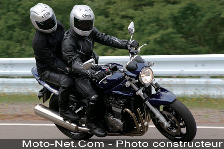 Les nouvelles Suzuki 2006 : les GSX-R600 et 750, les Bandit 1200 N et S et la GSR 600