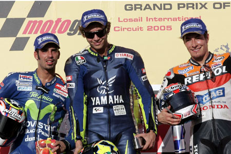 Le Grand Prix du Qatar Moto 2005 : le tour par tour sur Moto-Net