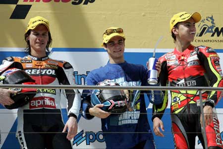 Grand Prix d'Australie Moto 2005 : le tour par tour sur Moto-Net