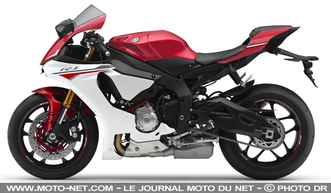 Nouveautés EICMA Milan : tout sur la Yamaha YZF-R1 2015