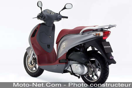 PS125i ou le défi Honda