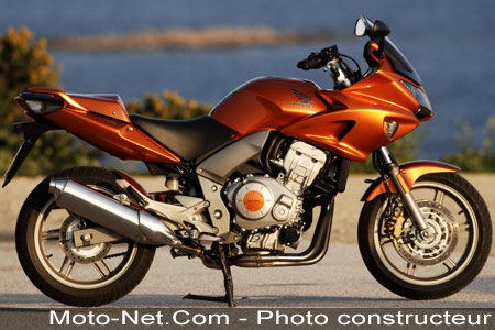 Honda CBF 1000 : Moins sage que son image