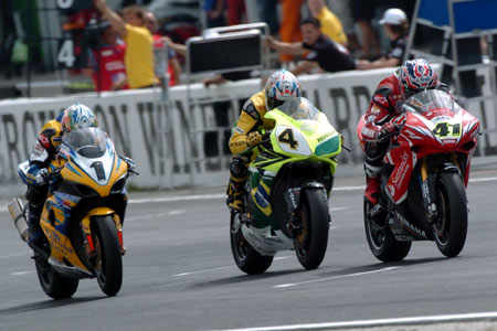 Les manches Superbike et Supersport de Phillip Island 2006 sur Moto-Net