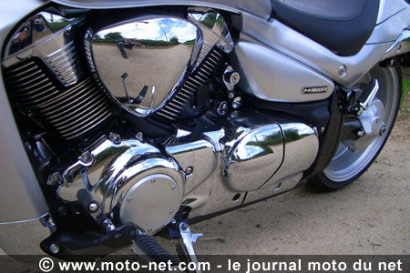 Essai Moto Net Suzuki VZ-R 1800 Intruder : un show bike en vente libre