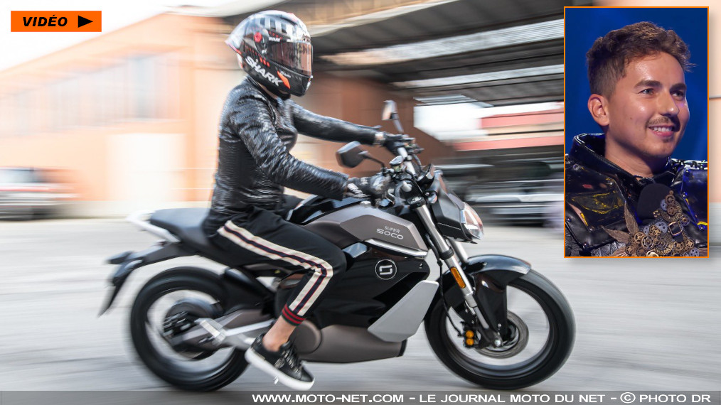 Toujours super branché, Jorge Lorenzo roule désormais pour Super Soco