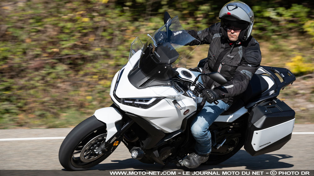 Essai Honda NT1100 2022 : cavaleuse de bitume