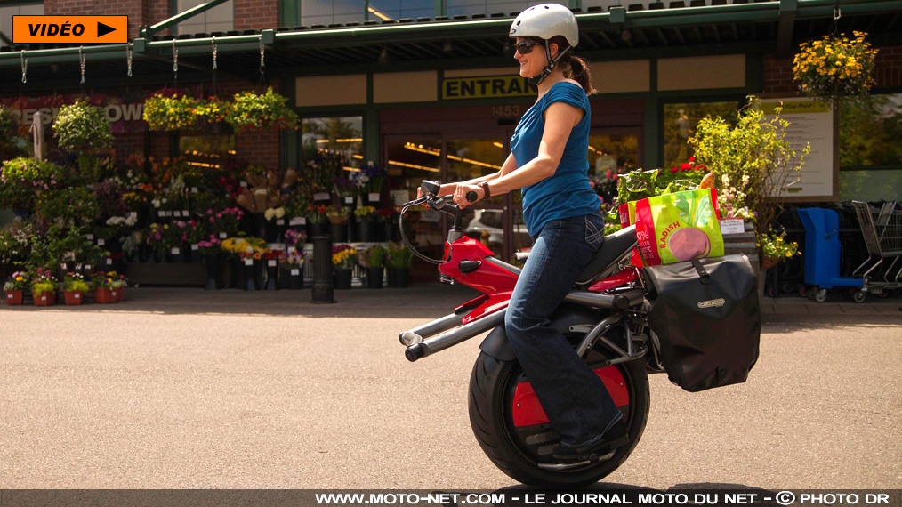 Après le scooter à trois roues, la mob électrique à une roue ?