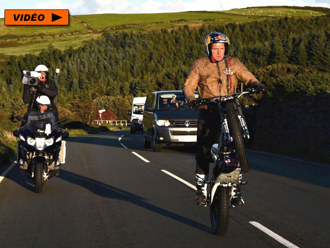Dougie Lampkin : 60 km en wheeling au Tourist Trophy !